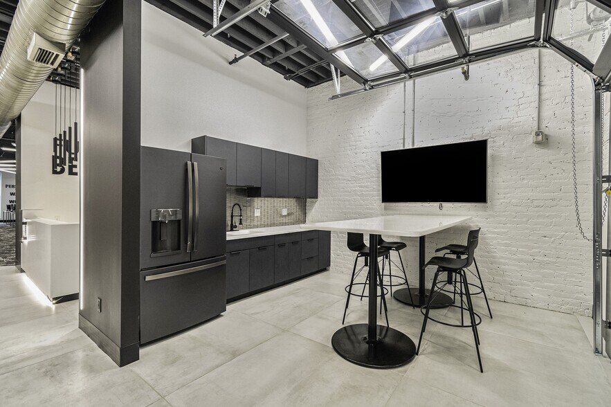 More Photos Of 1209 Harney St, Omaha Office Residential For Sale