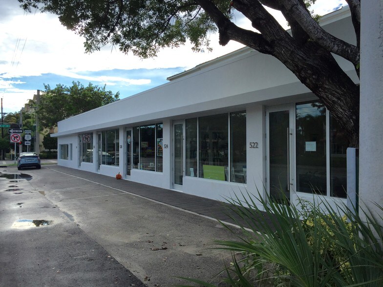 More Photos Of 198 NE 6th Ave, Delray Beach Storefront Retail Office For Lease