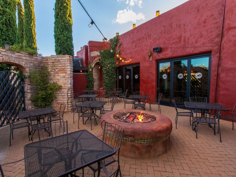 More Photos Of 2620 W State Route 89A, Sedona Restaurant For Sale