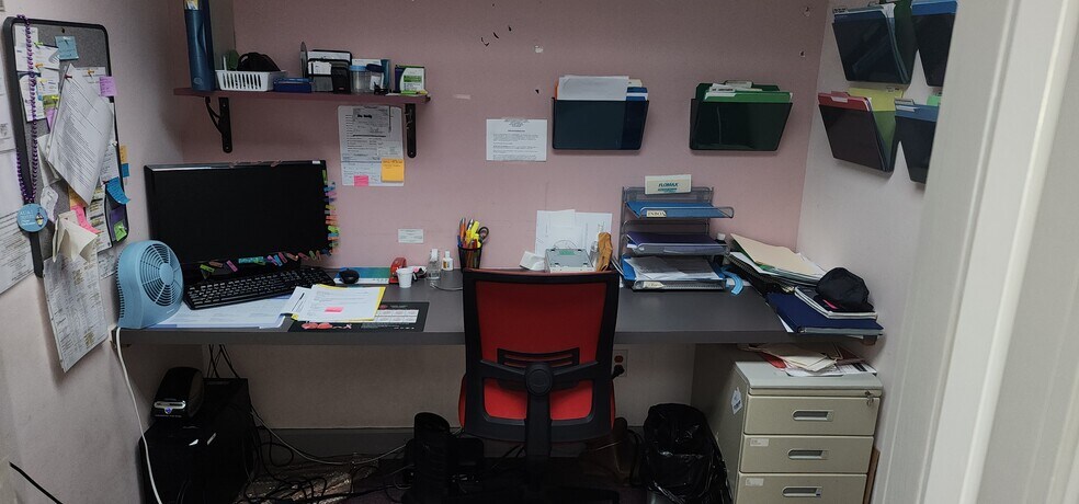 More Photos Of 101 N 8th St, Lake Mary Medical For Sale