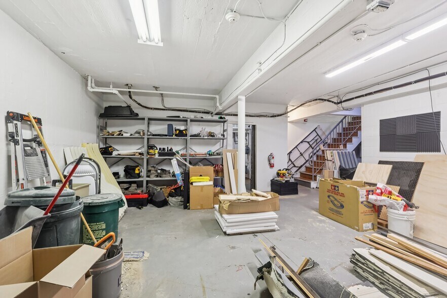 More Photos Of 2595 Yardville Hamilton Square Rd, Hamilton Office For Sale