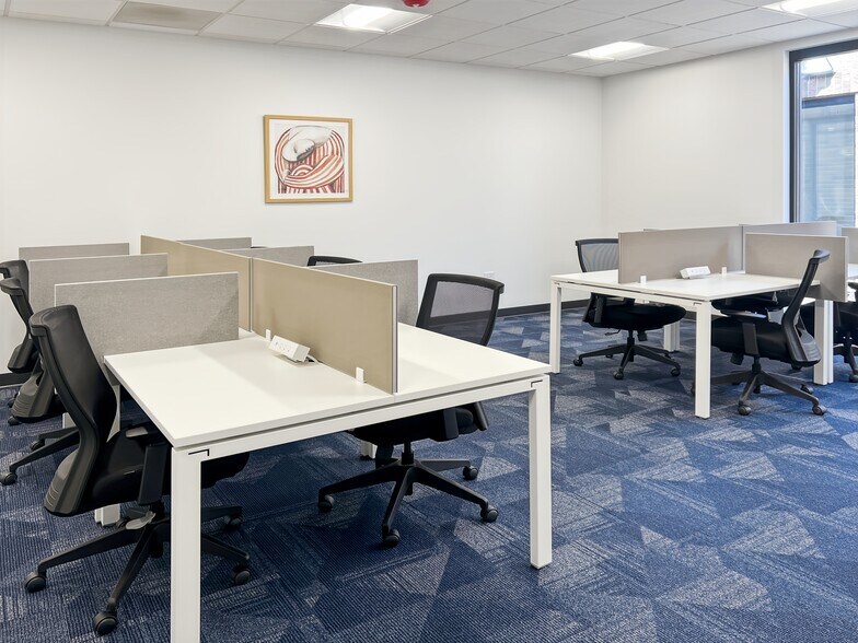 More Photos Of 205 W Grand Ave, Bensenville Coworking Space