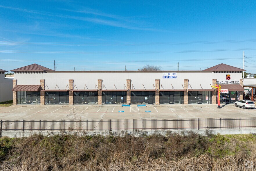 More Photos Of 6211 Barker Cypress Rd, Katy Unknown For Lease