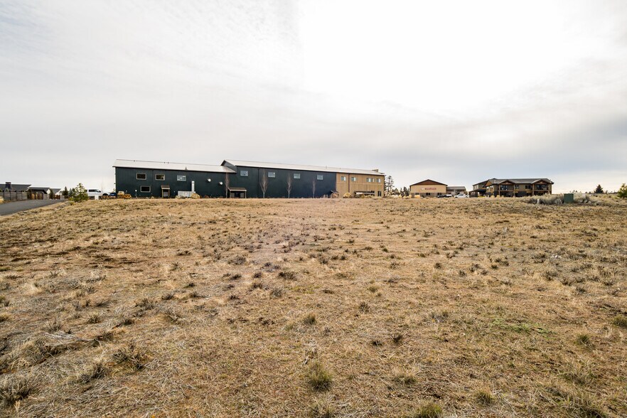 More Photos Of 1092 Jantzen Ln, Sisters Land For Sale