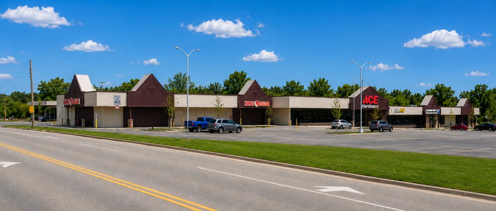 Primary Photo Of 579-605 N Cedar St, Imlay City Storefront For Lease