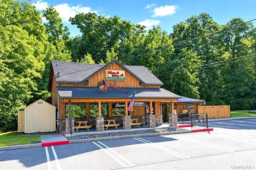 More Photos Of 809 Bloomingburg Rd, Bloomingburg Restaurant For Sale