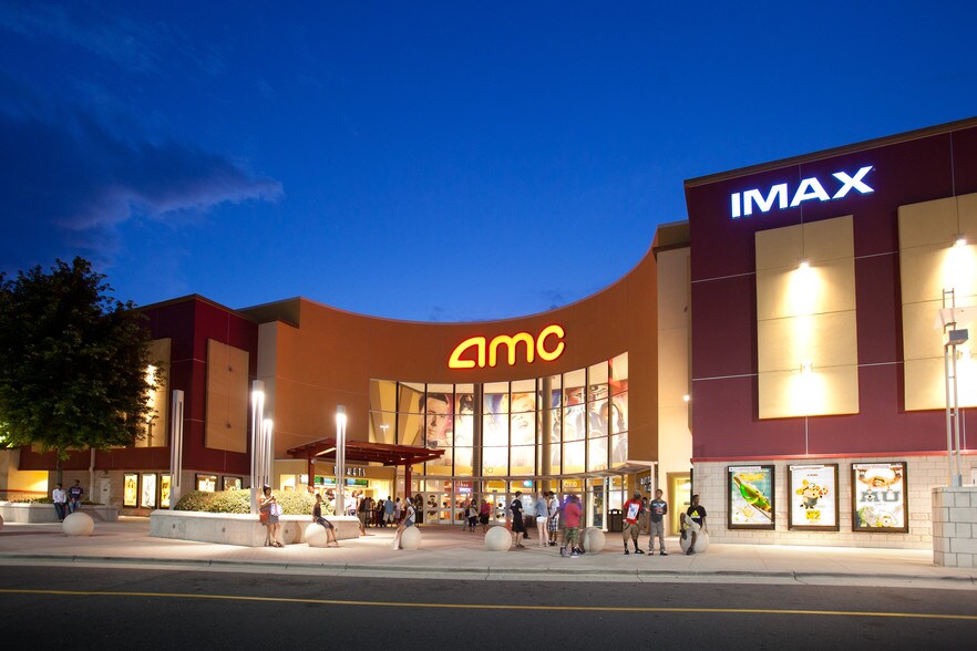 More Photos Of 6801-7135 Northlake Mall Dr, Charlotte General Retail For Lease