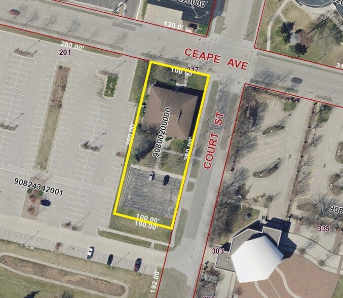 More Photos Of 217 Ceape Ave, Oshkosh Medical For Lease