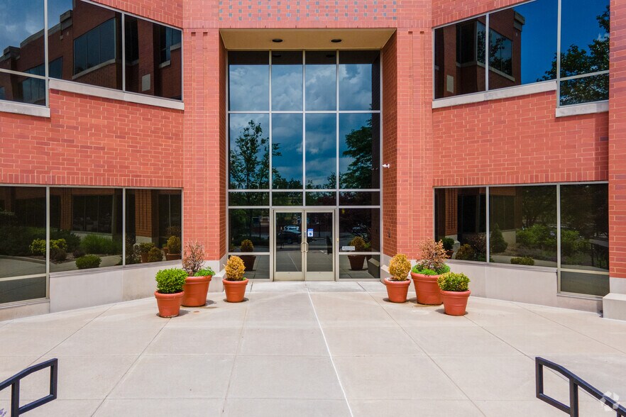 More Photos Of 1690 Sumneytown Pike, Lansdale Office For Lease