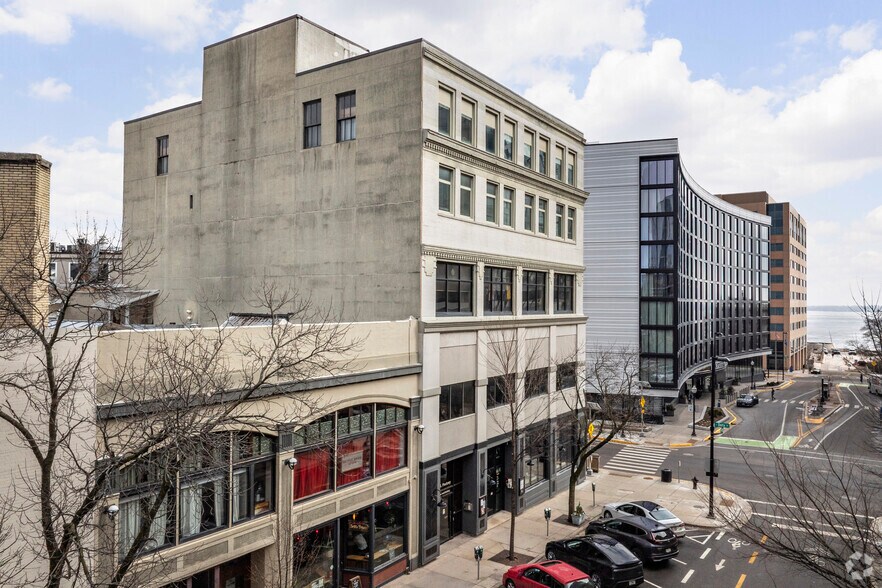 More Photos Of 121 S Pinckney St, Madison Office For Lease