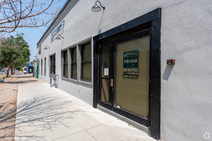 More Photos Of 3030-3034 Downing St, Denver Health Club For Lease