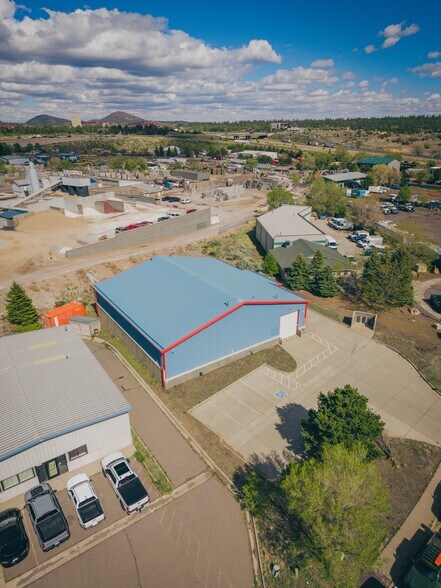 More Photos Of 3748 N Eagle Mountain Dr, Flagstaff Warehouse For Lease