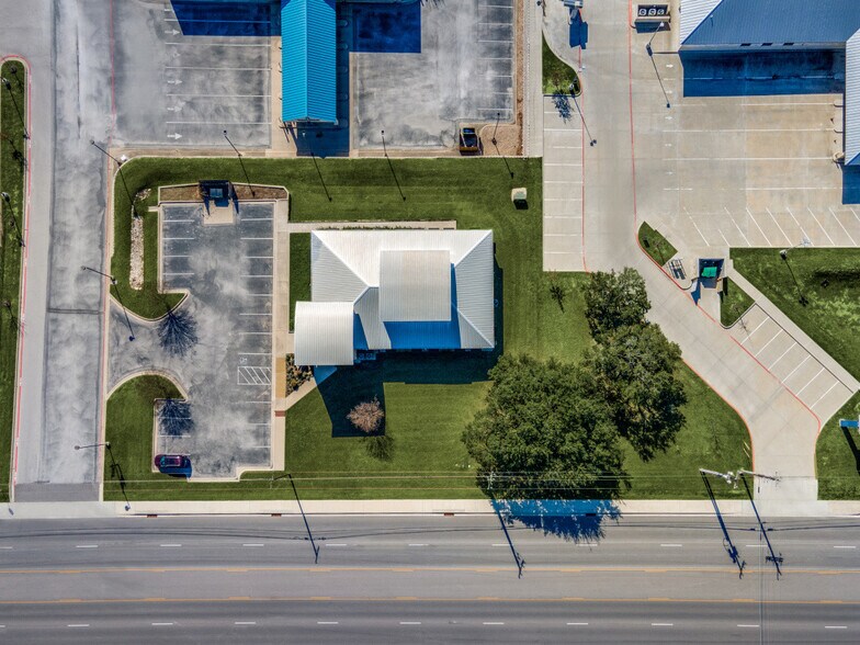 More Photos Of 660 W FM 2410 Rd, Harker Heights Medical For Sale