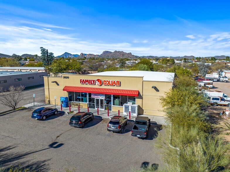 More Photos Of 2820 W Los Reales Rd, Tucson Freestanding For Sale