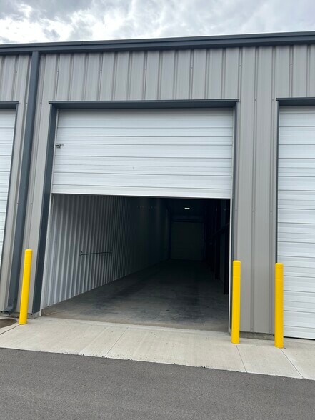 More Photos Of 1908 N 200 E, Spanish Fork Self Storage For Lease