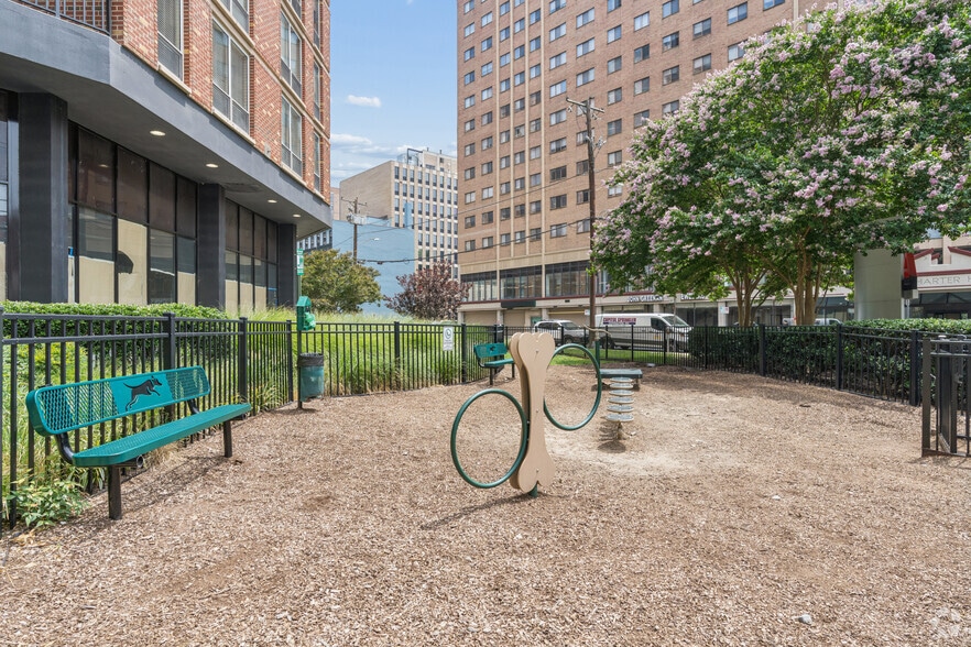 More Photos Of 8750 Georgia Ave, Silver Spring Apartments For Lease