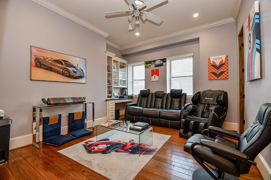 More Photos Of 4119 Allen St, Houston Office For Sale