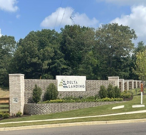 More Photos Of 885 Tunica Trails, Nesbit Apartments For Lease