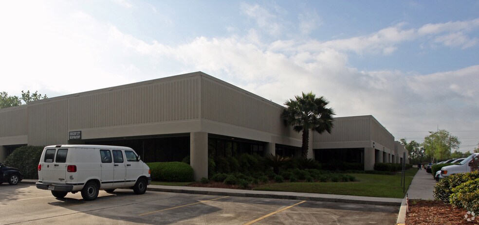 Primary Photo Of 1000 Riverbend Blvd, Saint Rose Industrial For Sale