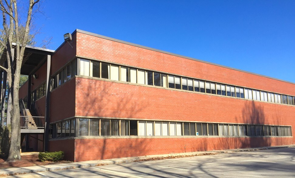 More Photos Of 436 Amherst St, Nashua Medical For Lease