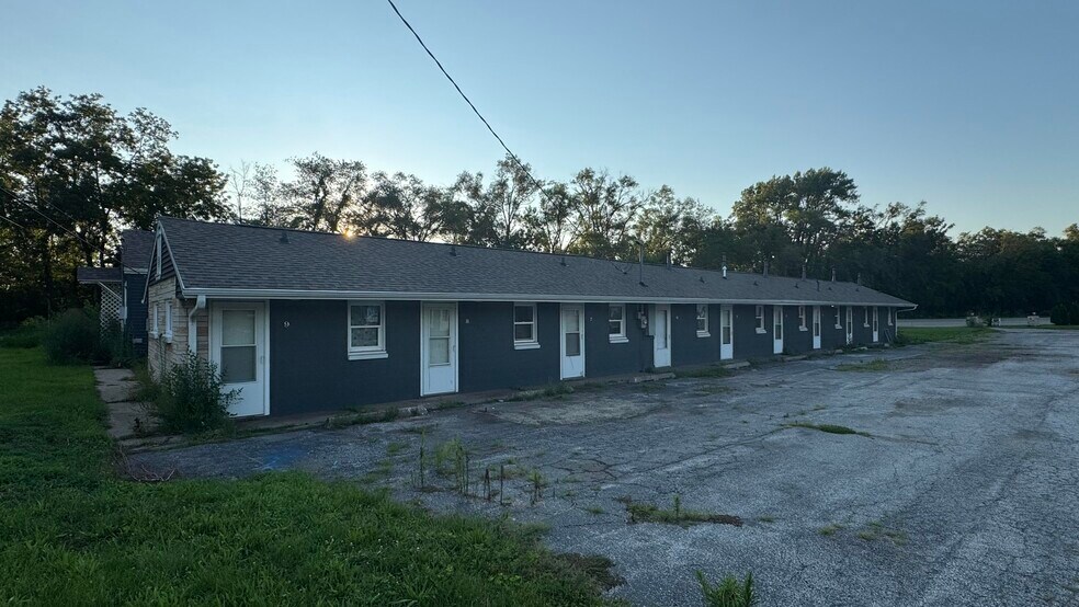 Primary Photo Of 19051 13th St, Fulton Apartments For Sale