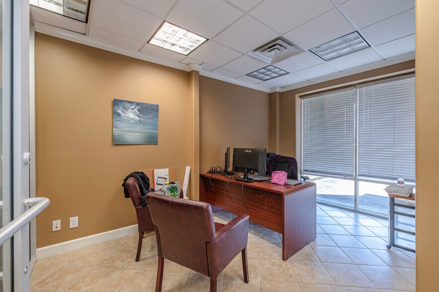 More Photos Of 1340 Highway 3 S, League City Freestanding For Sale