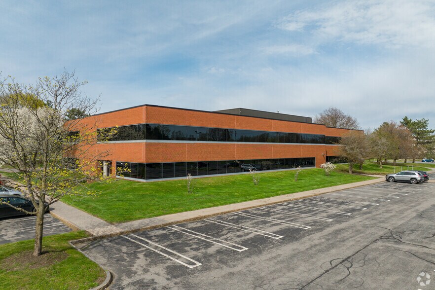 Primary Photo Of 200 Salina Meadows Pky, Syracuse Office For Lease