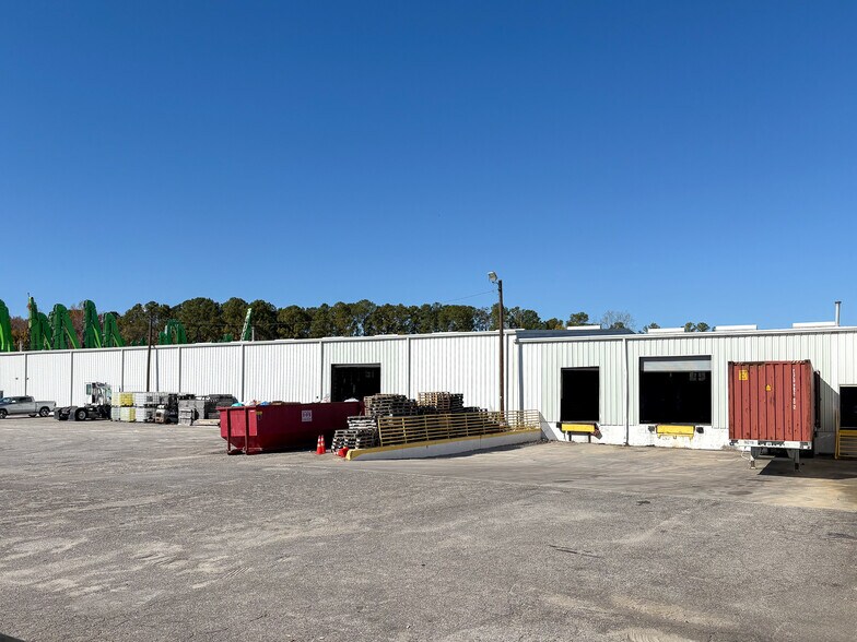 Primary Photo Of 1930 Hanahan Rd, North Charleston Warehouse For Lease