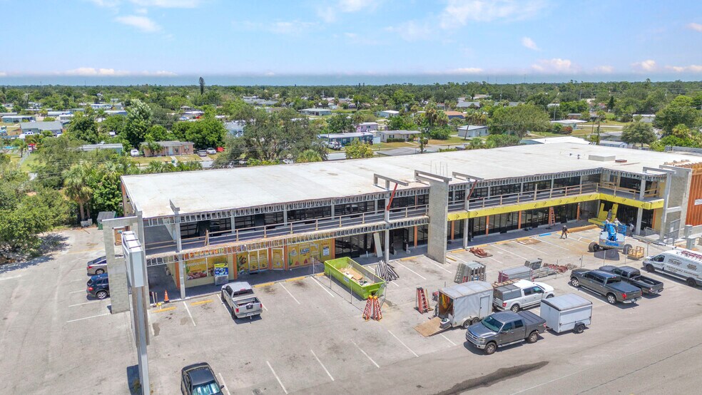 More Photos Of 3596 Tamiami Trl, Port Charlotte Unknown For Lease