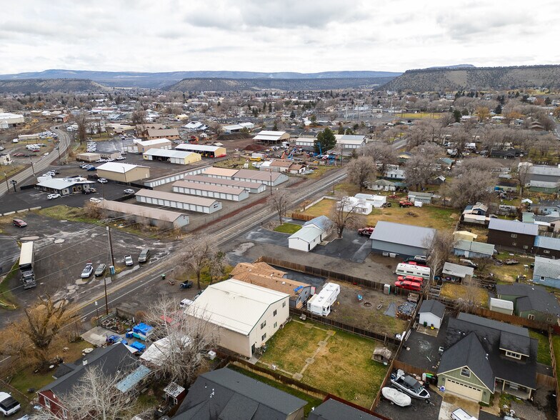 More Photos Of 1505 NW Harwood Ave, Prineville Apartments For Sale