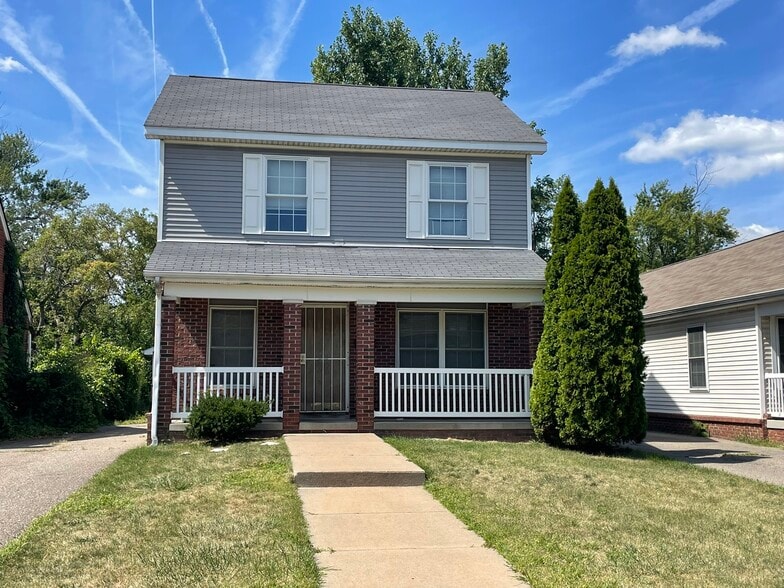 More Photos Of , Benton Harbor Multifamily For Sale