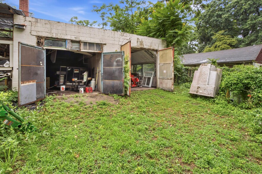 More Photos Of 344 Indian Ave, Bridgeton Auto Repair For Sale