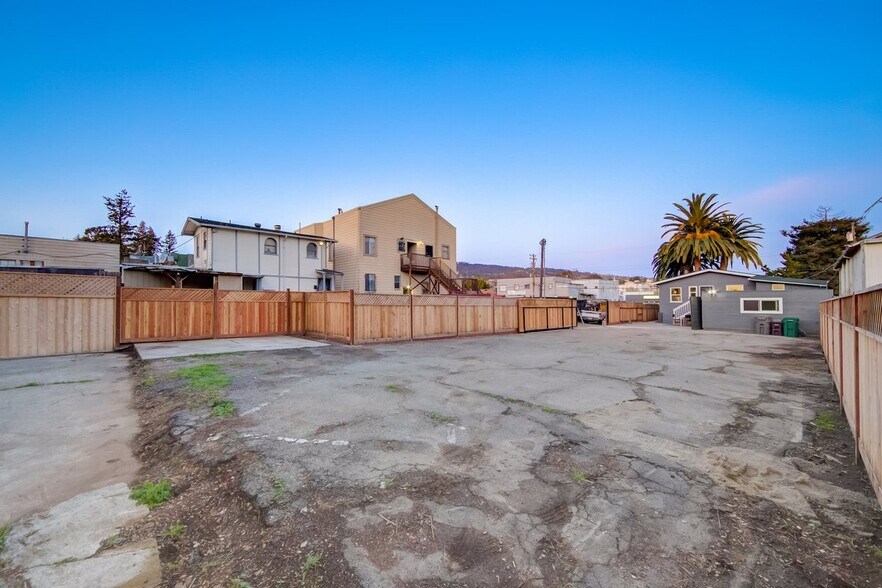 More Photos Of 3435 Dimond Ave, Oakland Land For Sale