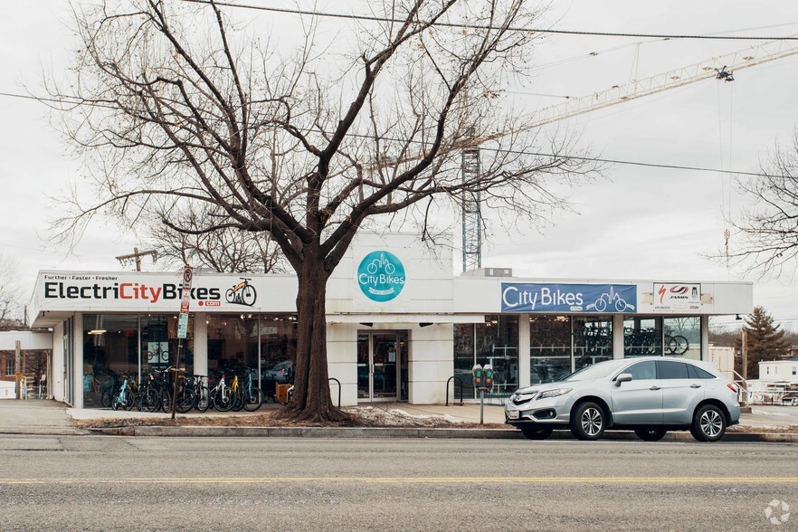 Primary Photo Of 4800-4810 Wisconsin Ave NW, Washington Auto Dealership For Lease