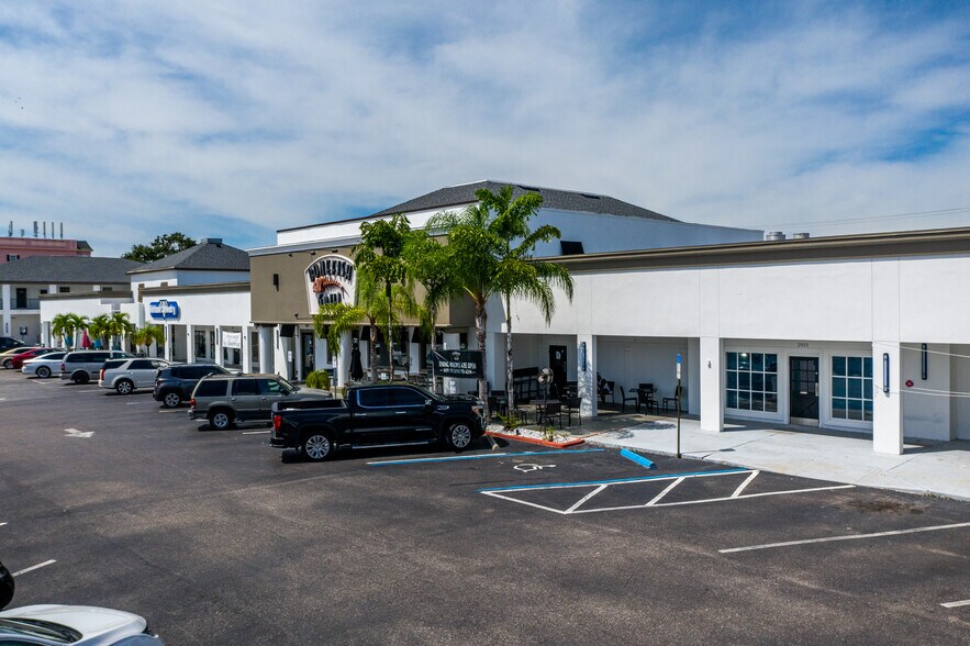 More Photos Of 2923 W Bay Dr, Belleair Bluffs Unknown For Lease