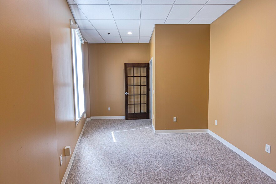 More Photos Of 9 May St, Bangor Medical For Sale