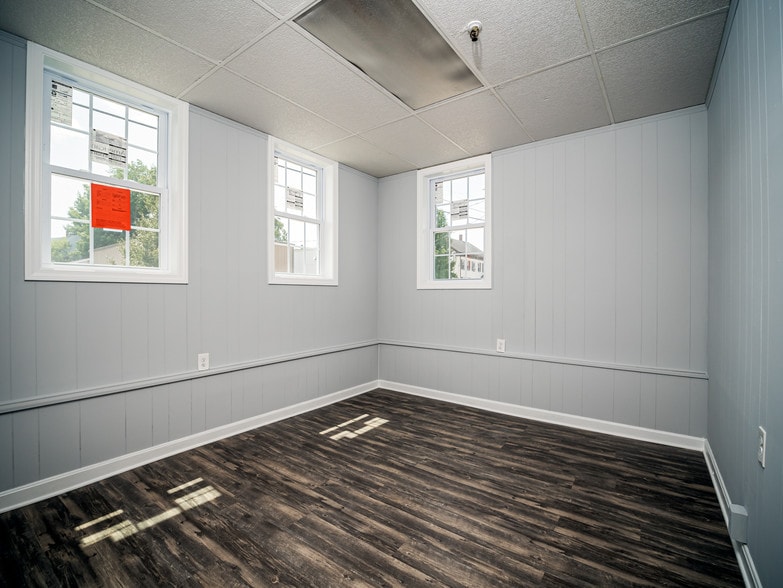 More Photos Of 100 Central St, Milford Warehouse For Lease