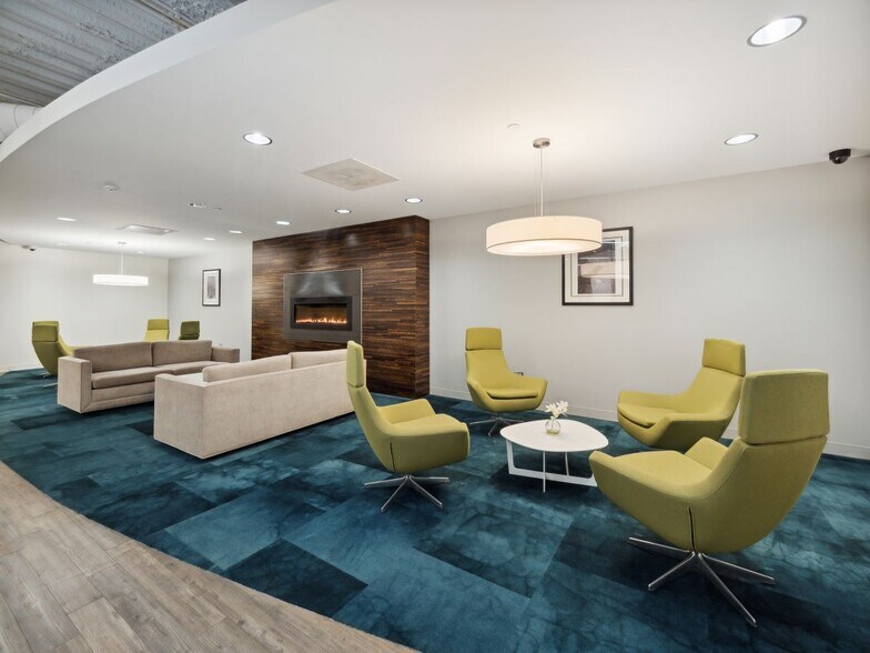 More Photos Of 100 N Field Dr, Lake Forest Unknown For Lease