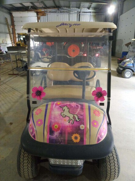 More Photos Of 224 Michael Ln, New Berlin Racetrack For Sale