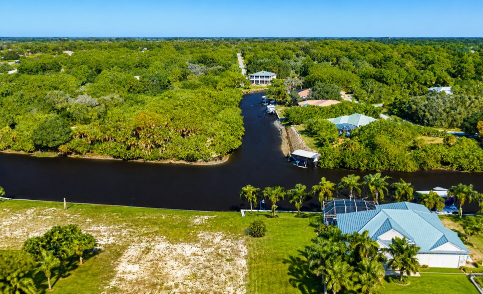 More Photos Of 1297 Casper st, Port Charlotte Land For Sale