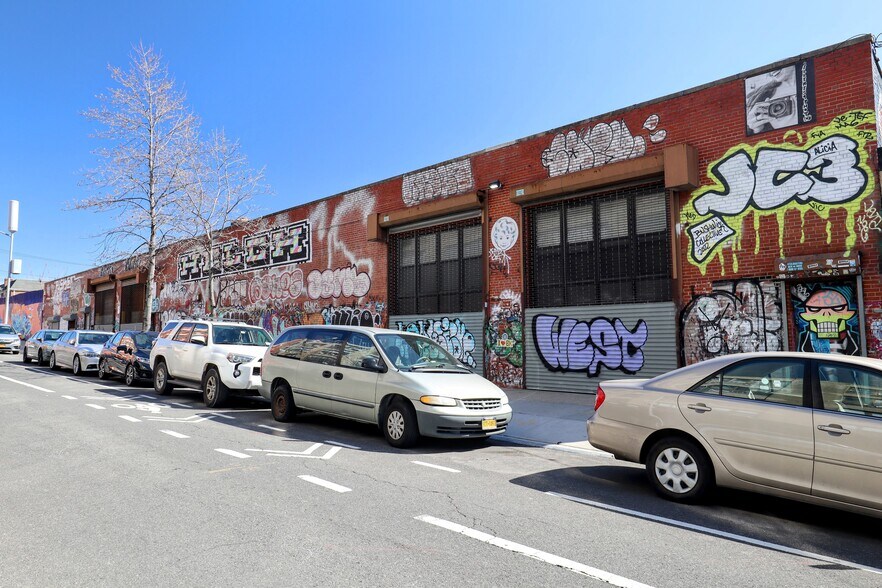 Primary Photo Of 460 Troutman St, Brooklyn Manufacturing For Sale