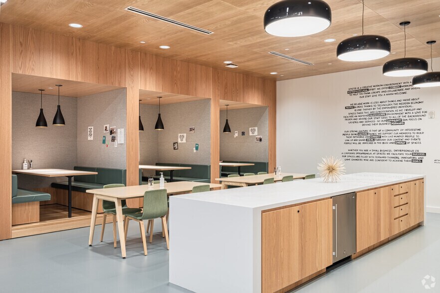 More Photos Of 1201 fannin St, Houston Coworking Space