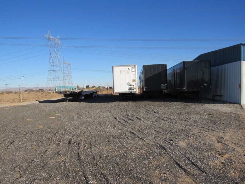 More Photos Of 12080 Rancho Rd, Adelanto Service For Lease
