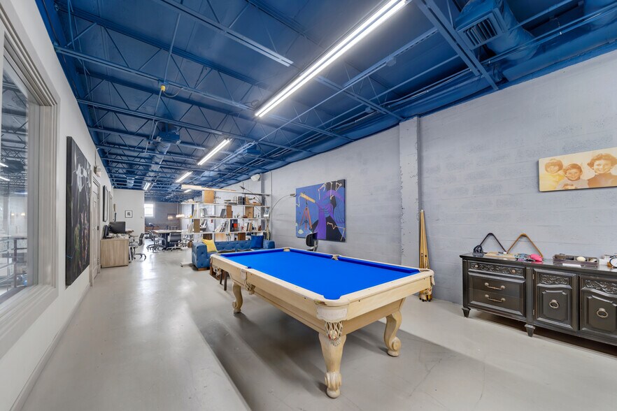 More Photos Of 3141 NW 40th St, Miami Warehouse For Sale