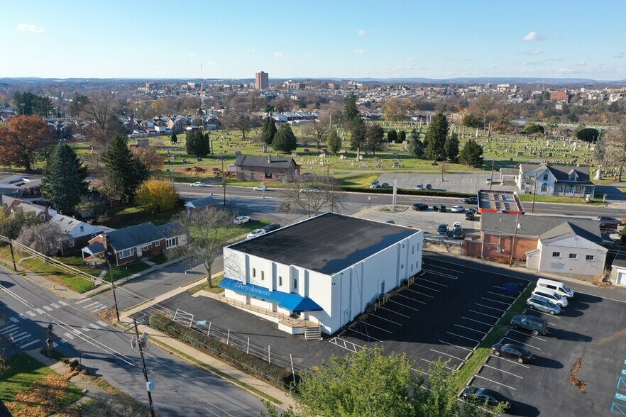 More Photos Of 919 S 9th St, Allentown Office For Lease