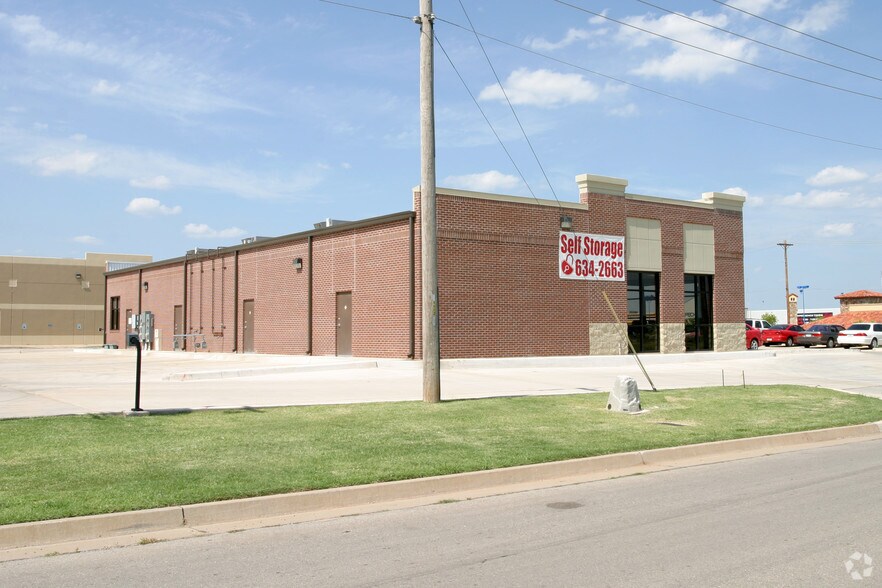 More Photos Of 7825 S Walker Ave, Oklahoma City General Retail For Lease