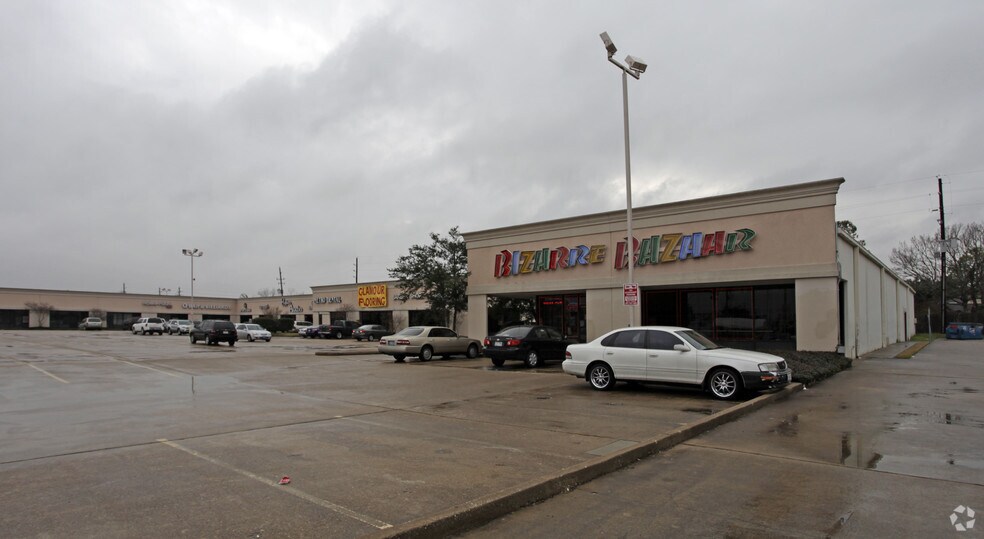 Primary Photo Of 930-1010 S Mason Rd, Katy Unknown For Lease