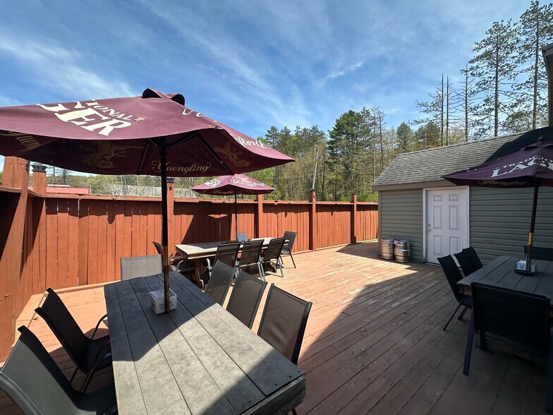 More Photos Of 7034 US-219 Hwy, Lewis Run Restaurant For Sale