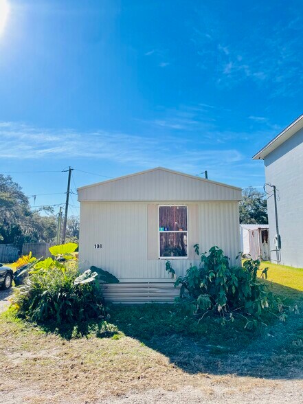 More Photos Of 904 N Kingsway Rd, Seffner Manufactured Housing Mobile Home Park For Sale