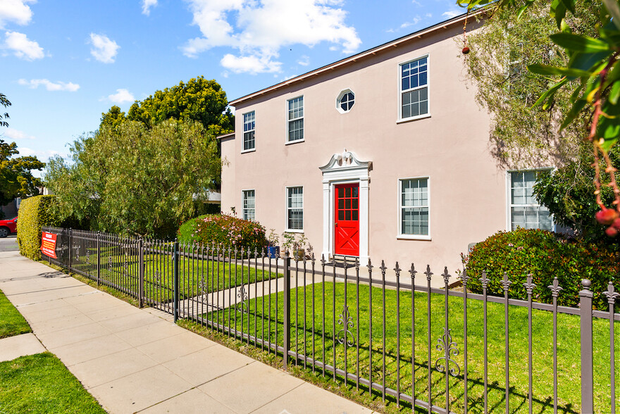 Primary Photo Of 1802 Ocean Park Blvd, Santa Monica Apartments For Sale